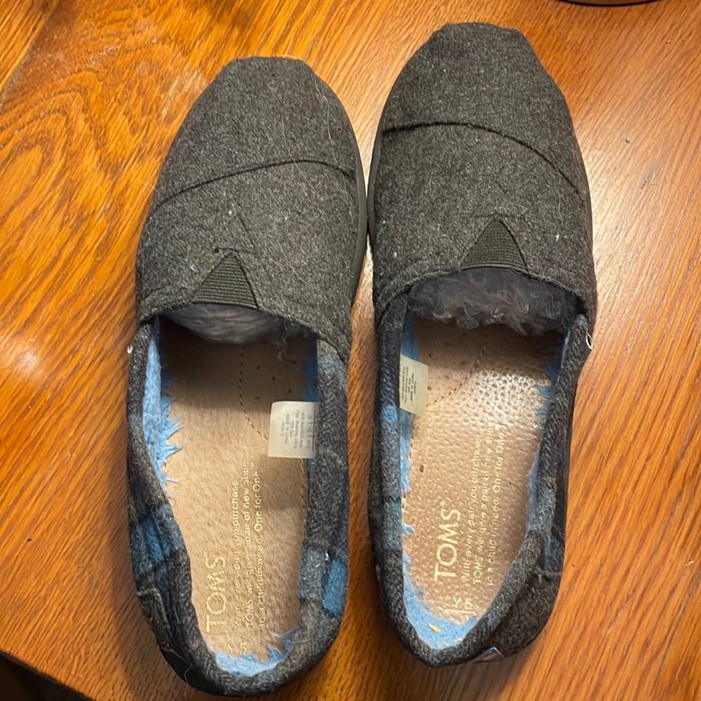 Toms Gray with Plaid Fleece-Lined Alpargata Shoes -Youth 5
